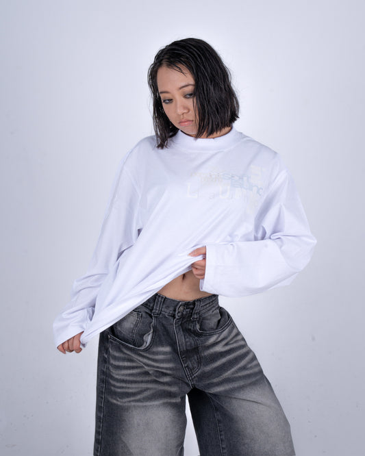 "soft launch" 1.0 Oversized White Long Sleeve